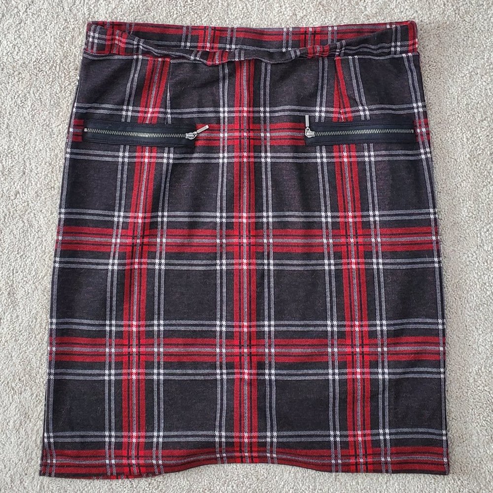 Women's Black and Red Plaid Skirt